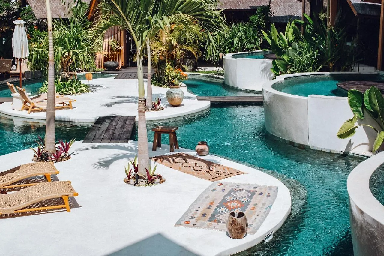 Resort Beyond Bayou Seminyak
